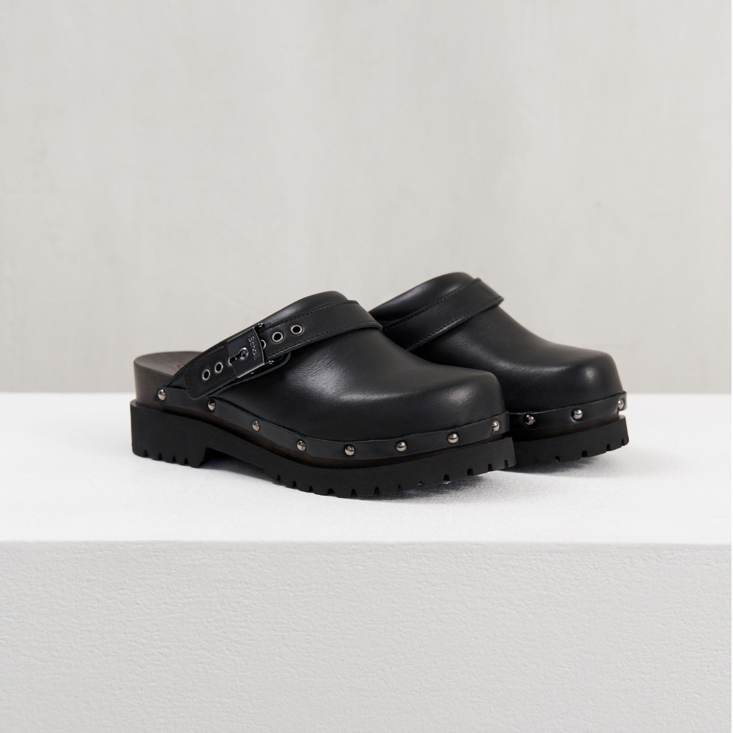 scholl iconic shoes