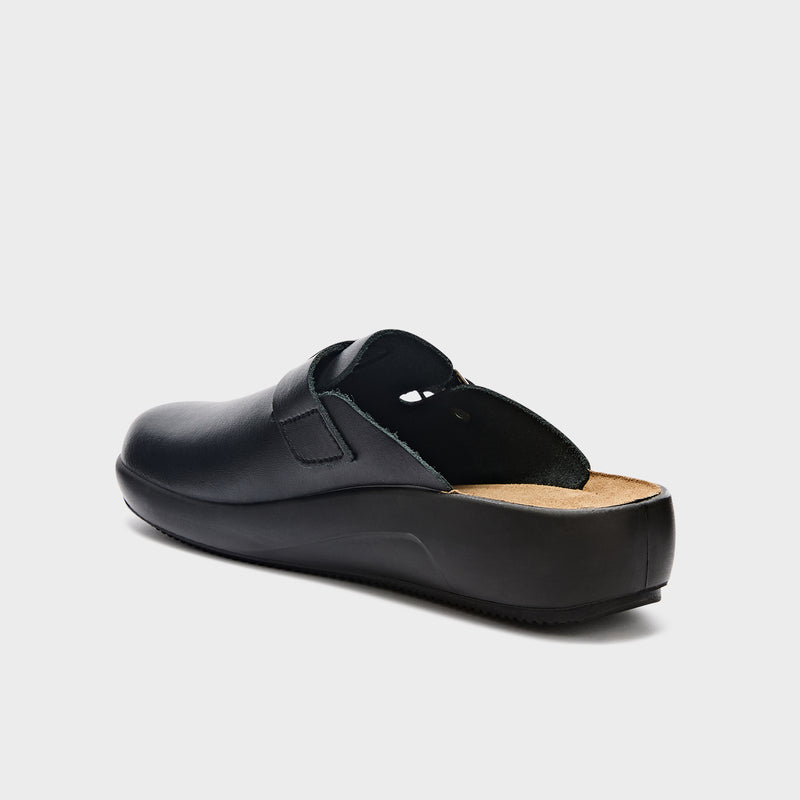 NILLA BUCKLE